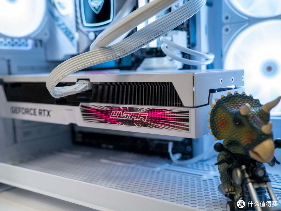雪武战姬带你轻松玩转超频，华硕ROG STRIX Z790吹雪S主板测评