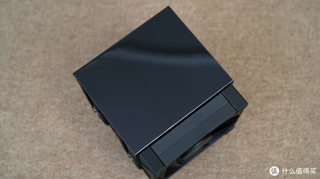 三哥搞机实验 篇二十一：贵的就一定打游戏厉害？AMD 锐龙7 7800X3D、Intel i9 14900K对比测试