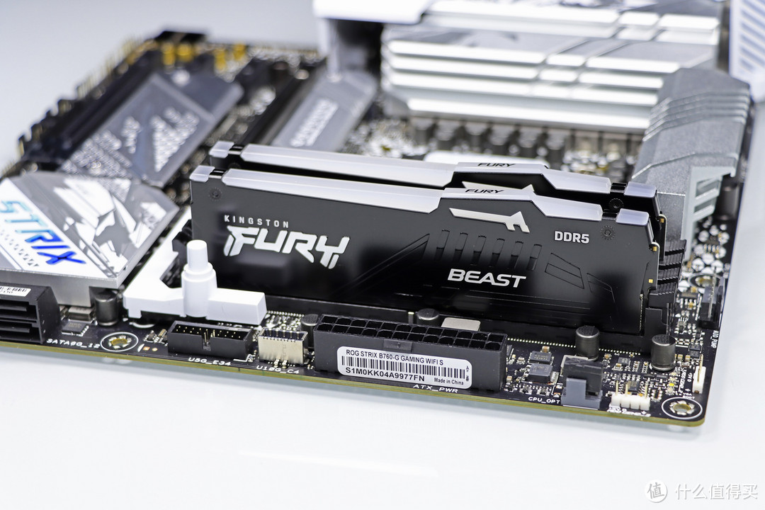 流光魅影 篇一百四十五：高性价比高性能主机——14700K + B760 小吹雪 S + RTX 4070Ti SUPER 月白实战游戏、AI 、专业领域