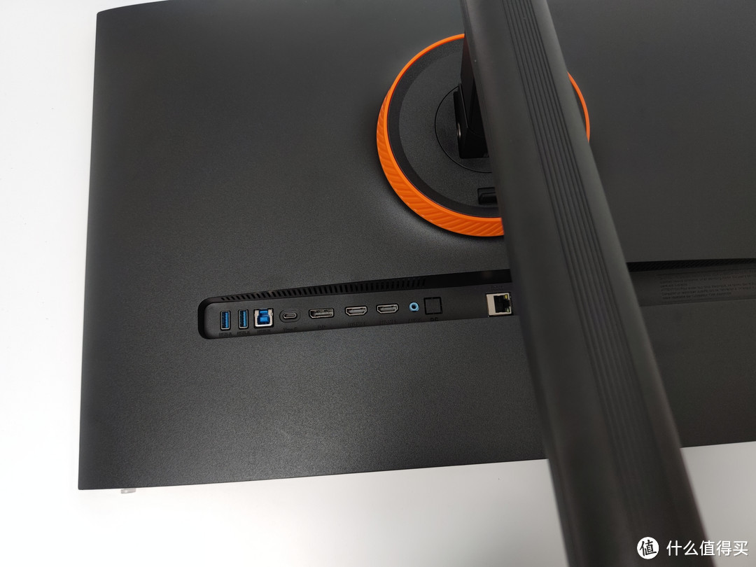 新品全能水桶机：4K、160Hz高刷、智能系统、2.1声道音响、双麦克风，元创师E27电竞闺蜜机实测！