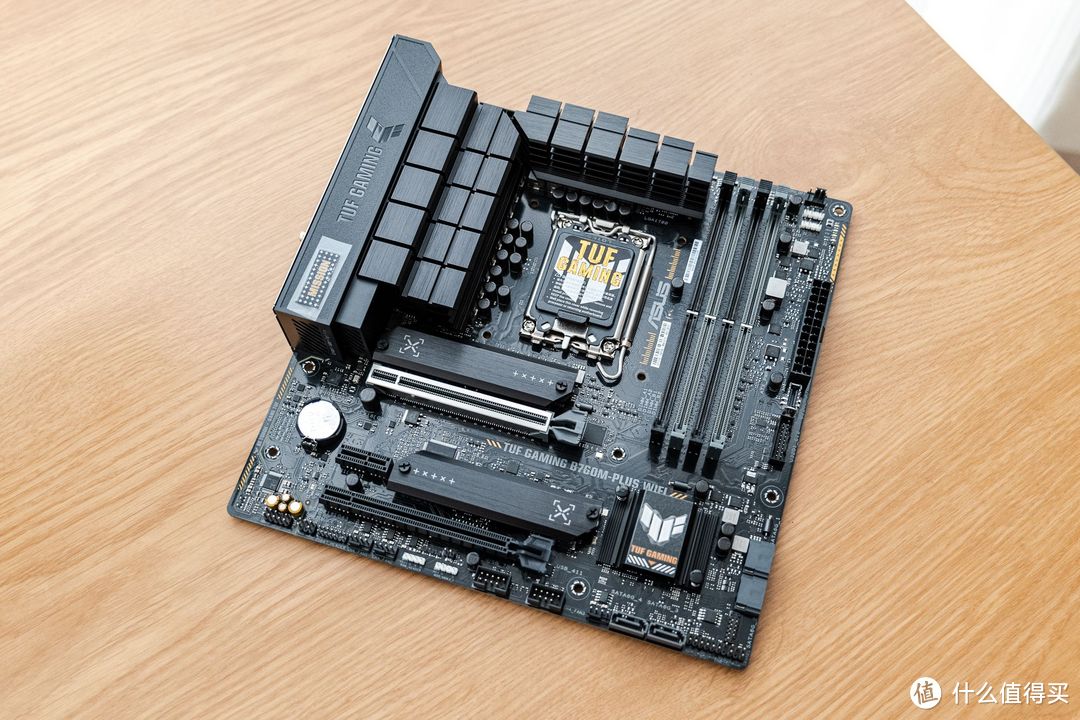 给老外一点小小的中国震撼？XAIT mini+华硕主板+索泰RTX4060 桌面手办装机