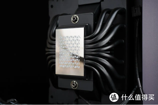 超频三RZ820与阿萨辛4在PC硬件上的对比，一款评测