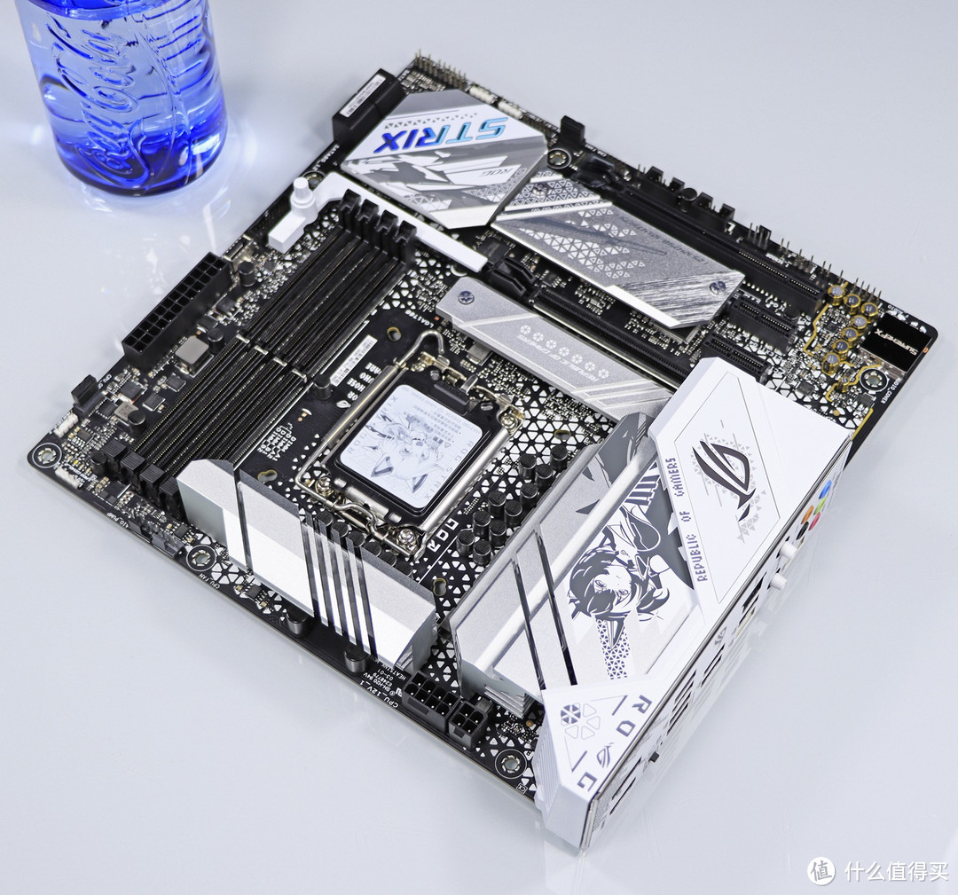 流光魅影 篇一百四十五：高性价比高性能主机——14700K + B760 小吹雪 S + RTX 4070Ti SUPER 月白实战游戏、AI 、专业领域