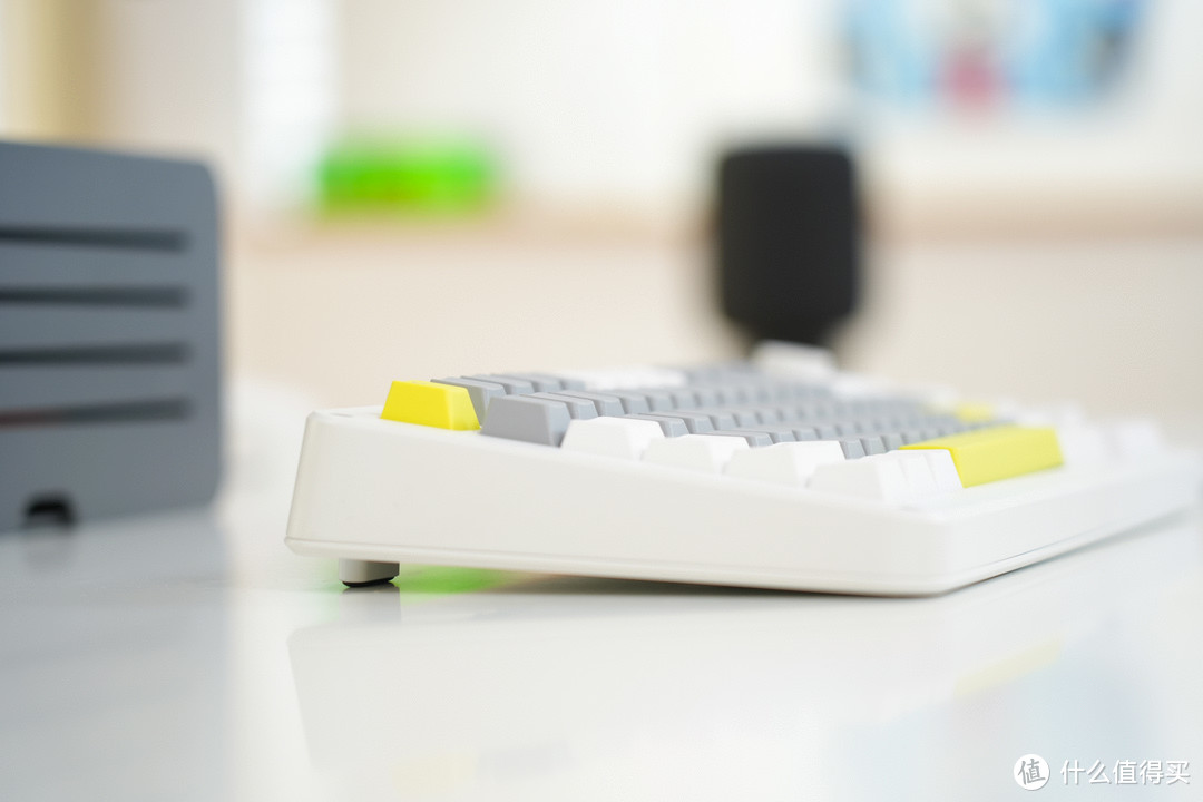 客制化的精致与自由：IQUNIX ZONEX 75三模键盘