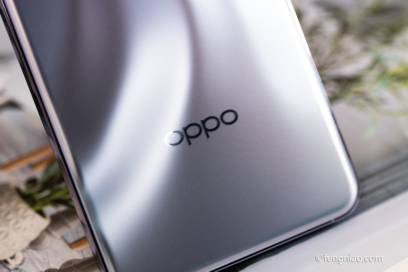 OPPO Reno12 Pro，轻薄、影像与AI技术的完美结合