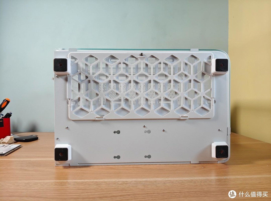 白色海景房,支持背插,乔思伯又让我破费了,TK3新品机箱装机感受