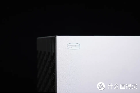 超频三RZ820与阿萨辛4在PC硬件上的对比，一款评测
