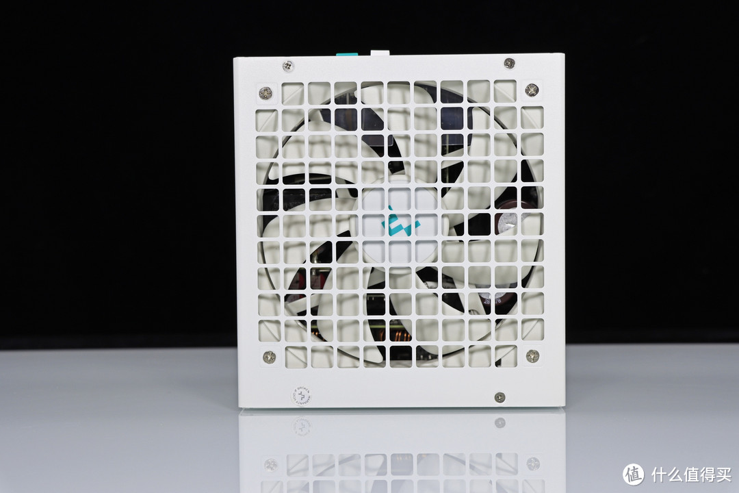 流光魅影 篇一百四十五：高性价比高性能主机——14700K + B760 小吹雪 S + RTX 4070Ti SUPER 月白实战游戏、AI 、专业领域