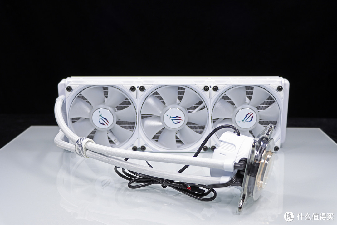 流光魅影 篇一百四十五：高性价比高性能主机——14700K + B760 小吹雪 S + RTX 4070Ti SUPER 月白实战游戏、AI 、专业领域