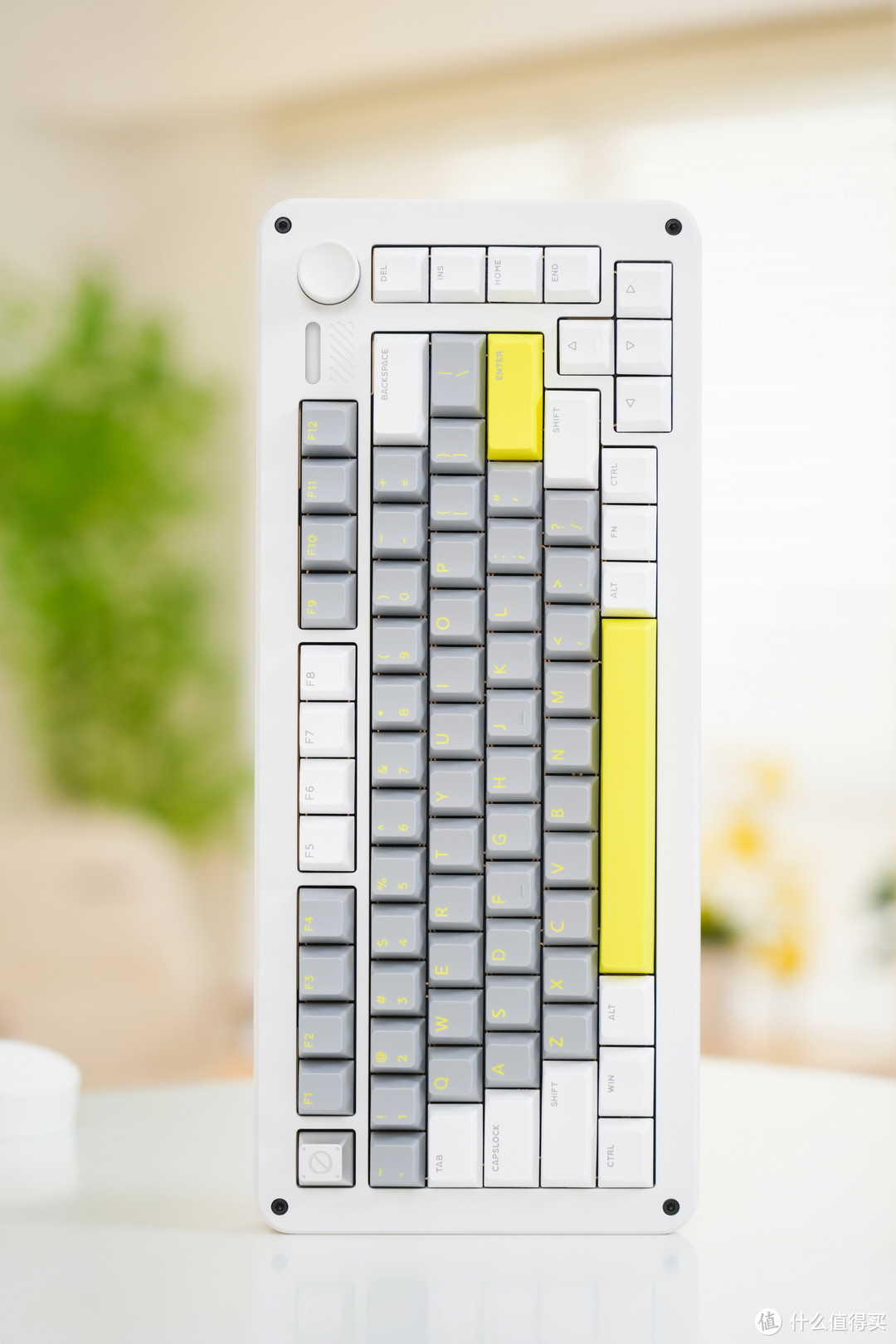 客制化的精致与自由：IQUNIX ZONEX 75三模键盘