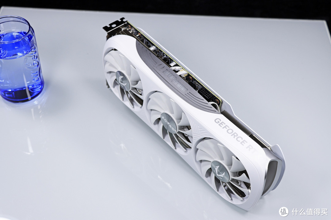 流光魅影 篇一百四十五：高性价比高性能主机——14700K + B760 小吹雪 S + RTX 4070Ti SUPER 月白实战游戏、AI 、专业领域