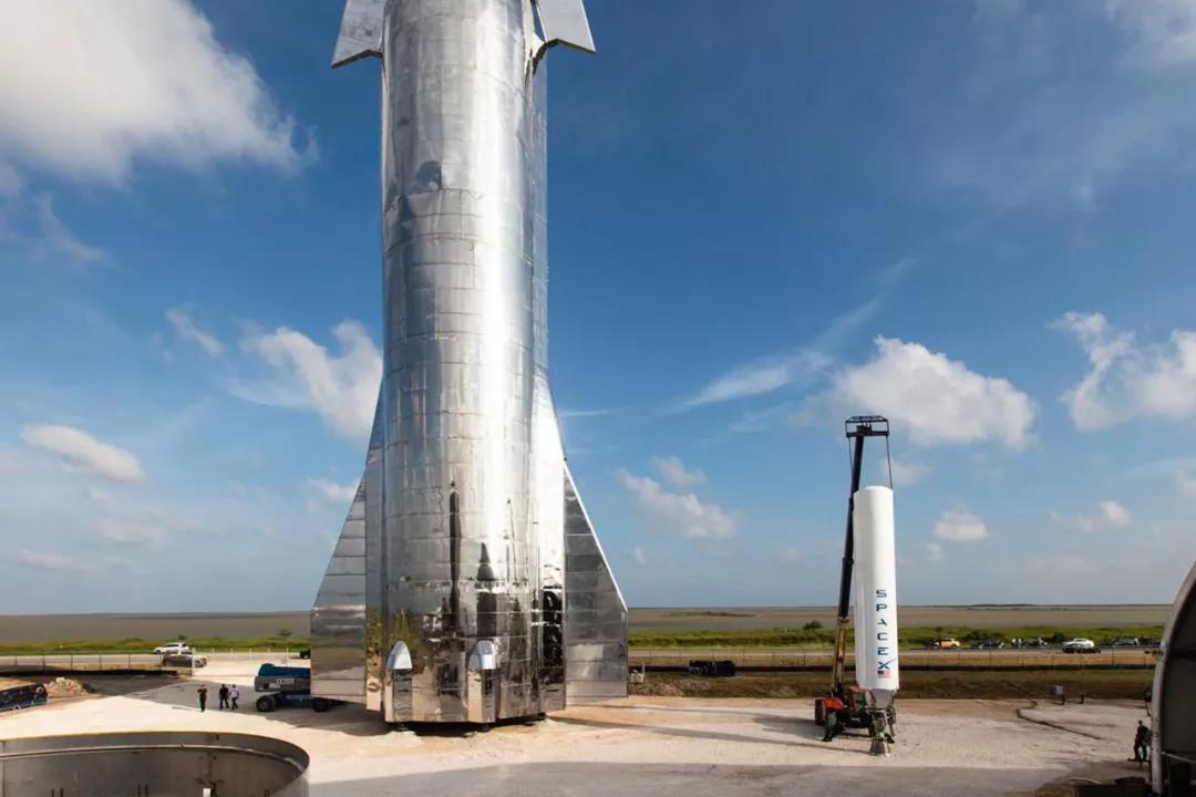 ​火星人马斯克：特斯拉、Space X、Boring铺就回家路