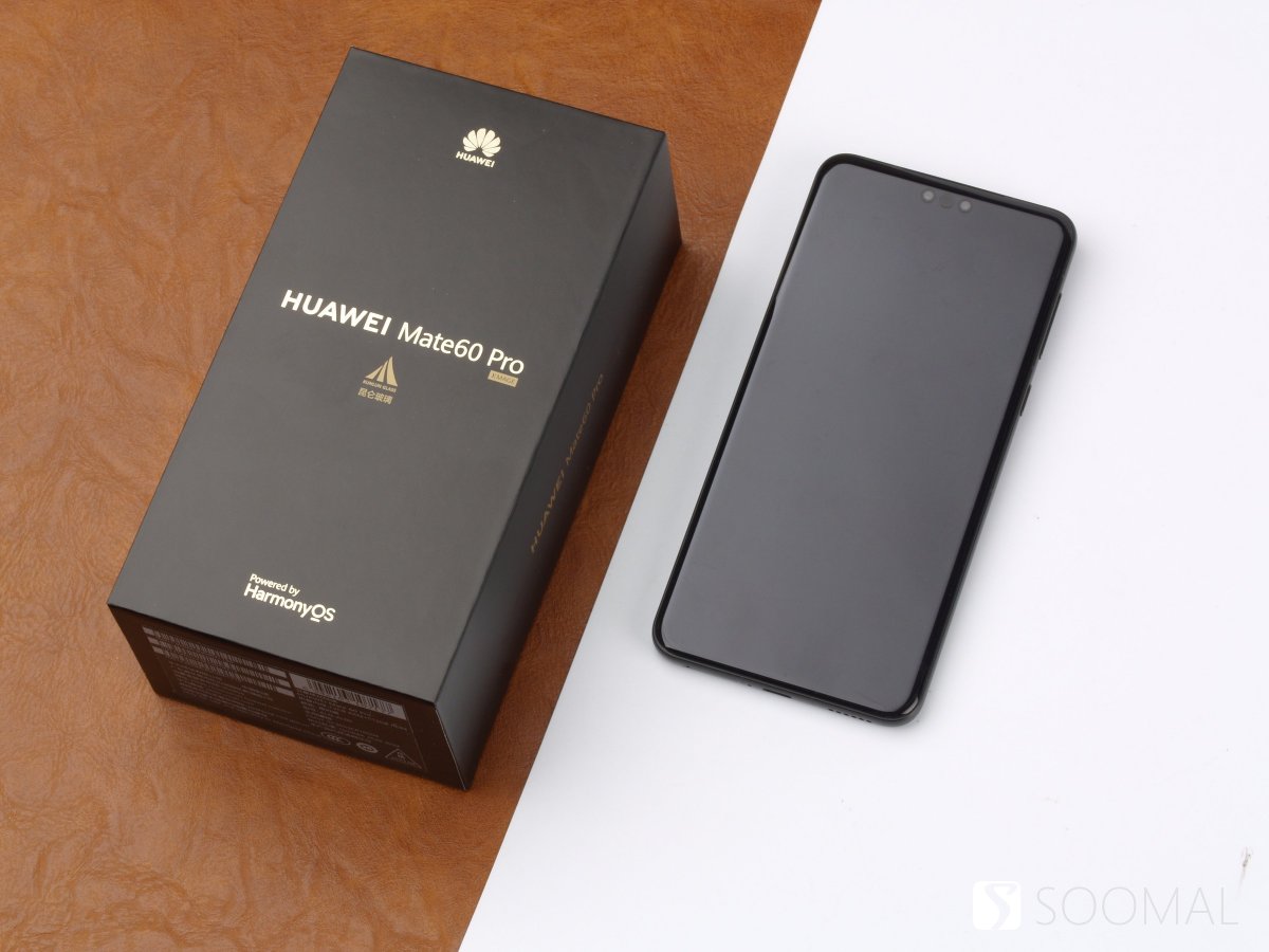 华为 Mate 60 Pro 屏幕测评