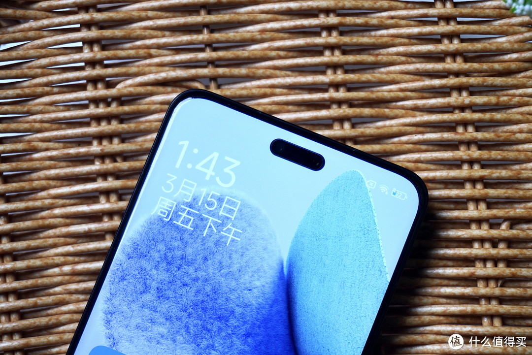 PhoneTalk：徕卡加持，轻薄与性能兼具，全面升级的小米 Civi 4 Pro上手体验