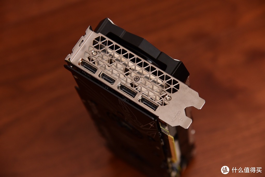 PC硬件实验室 篇六十五：性能不是问题，价格才是关键，索泰天启RTX4060显卡实测！