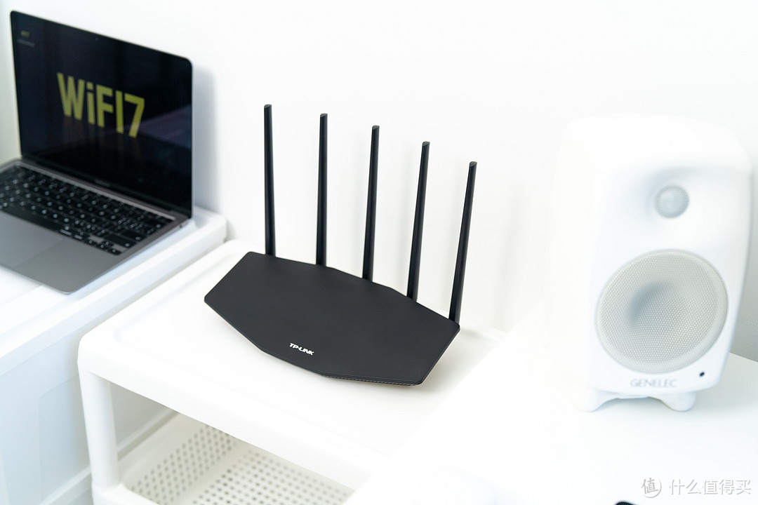 全屋Wi-Fi 7平价搭建首选！2.5G口、5100Mbps无线双频、Mesh组网、IPTV，分享TP-LINK BE5100配网与使用