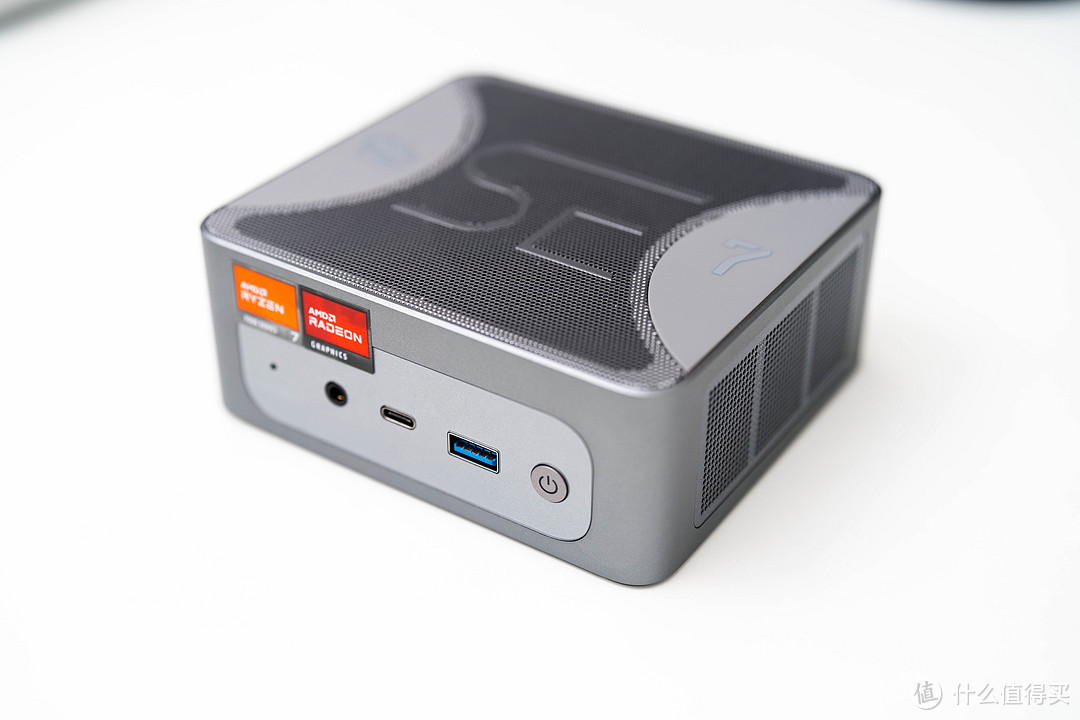只选对的，不跟风！家庭桌面电脑二选一：零刻SER7 7840HS与苹果Mac mini M2全面对比
