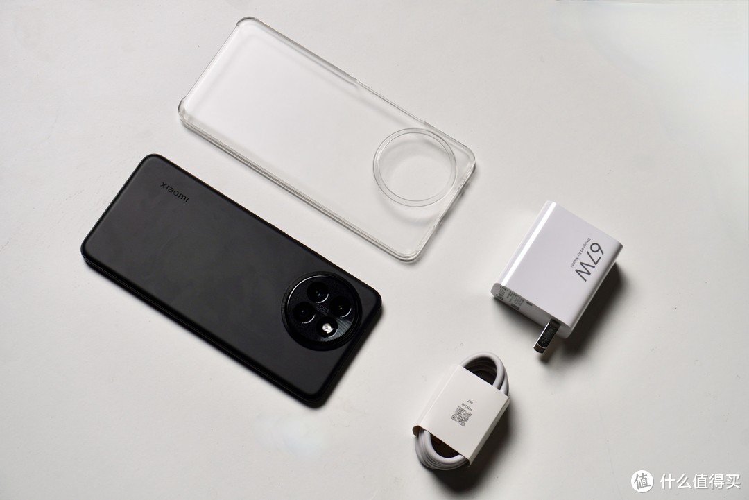 PhoneTalk：徕卡加持，轻薄与性能兼具，全面升级的小米 Civi 4 Pro上手体验