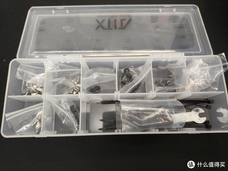 电脑DIY 篇七十四：小众、贵、难装，ITX的另类之作，XTIA MINI