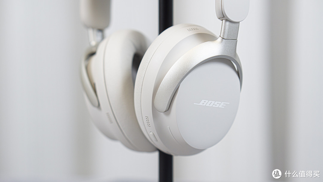 不公平评测，Bose QC Ultra、漫步者W820NB空间音频版、JBL TOUR ONE、倍思h1i，是选贵的，还是选对的？