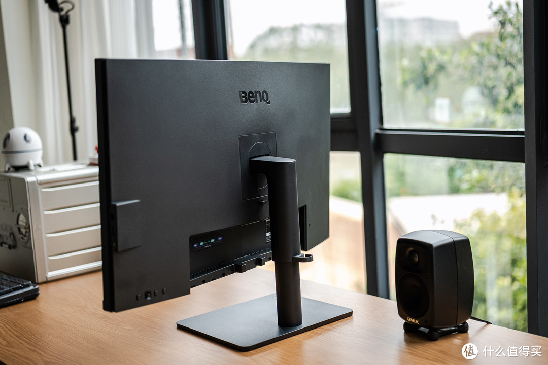 给老外一点小小的中国震撼？XAIT mini+华硕主板+索泰RTX4060 桌面手办装机