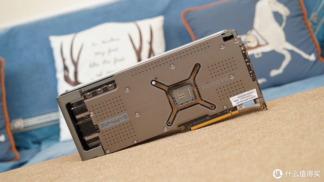 三哥搞机实验 篇二十一：贵的就一定打游戏厉害？AMD 锐龙7 7800X3D、Intel i9 14900K对比测试