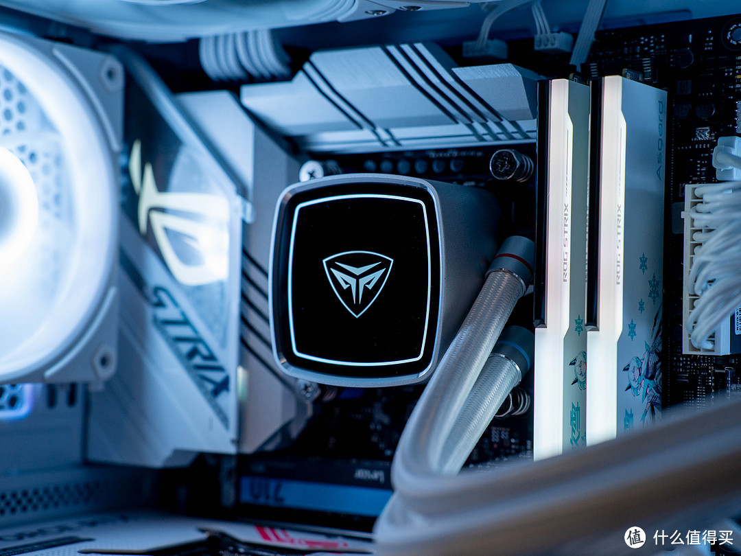 雪武战姬带你轻松玩转超频，华硕ROG STRIX Z790吹雪S主板测评