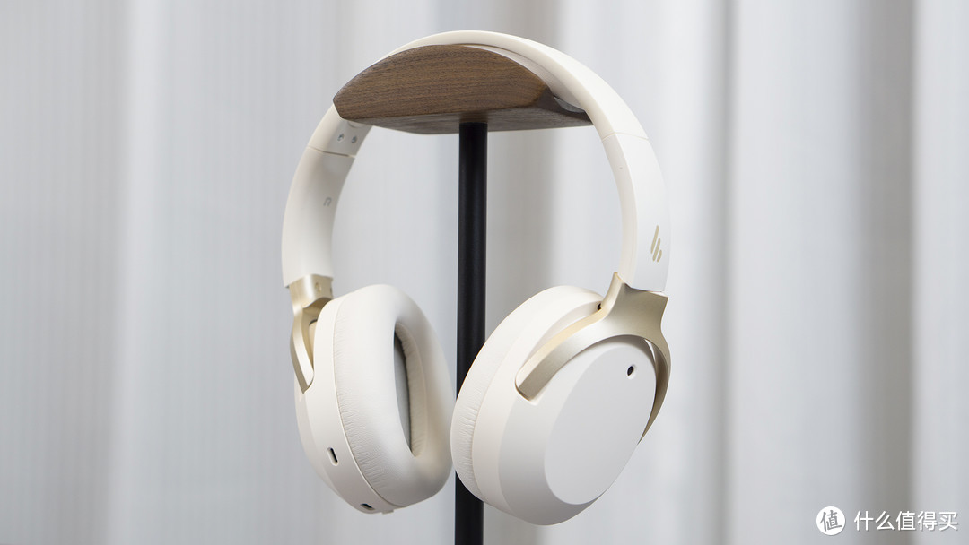 不公平评测，Bose QC Ultra、漫步者W820NB空间音频版、JBL TOUR ONE、倍思h1i，是选贵的，还是选对的？