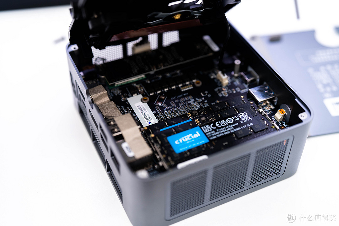 只选对的，不跟风！家庭桌面电脑二选一：零刻SER7 7840HS与苹果Mac mini M2全面对比