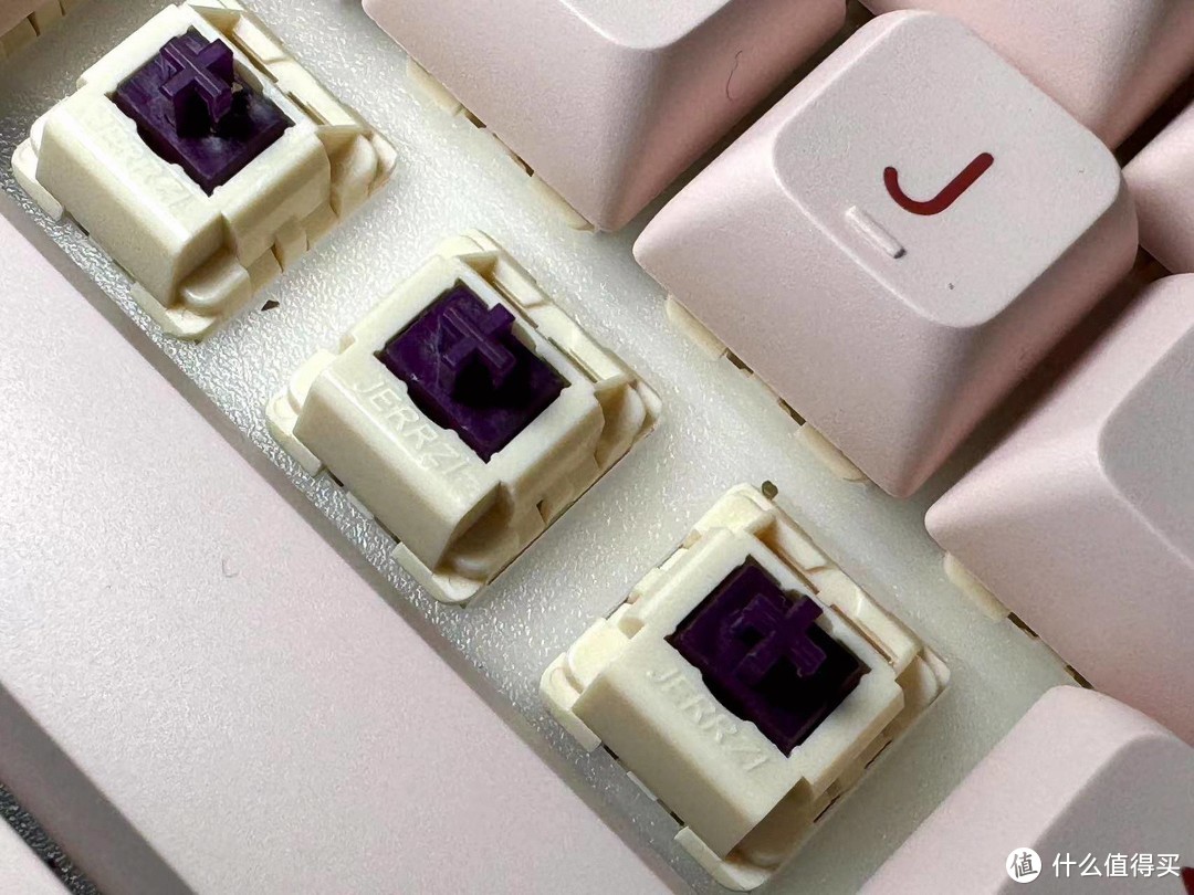 直男玩外设 篇十一：打工人的辅助利器——珂芝 Z98 AI 版键盘，让你的工作、生活更加省力体验评测，双模型AI加持就是不一样