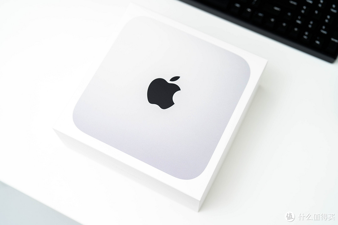 只选对的，不跟风！家庭桌面电脑二选一：零刻SER7 7840HS与苹果Mac mini M2全面对比
