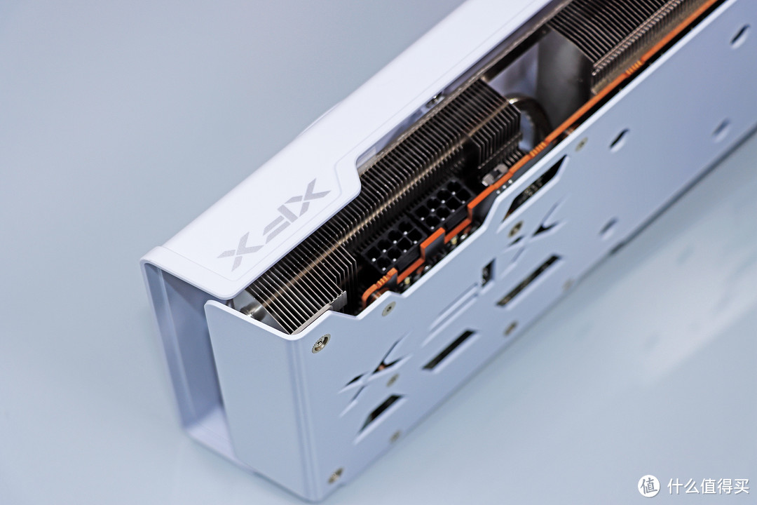 趣味测试 篇三十：14 款游戏实测！横向对比 RX6750GRE 10GB/12GB 3060 8G/12G 、RTX4060，以及 6 系列显卡 FSR3 实测