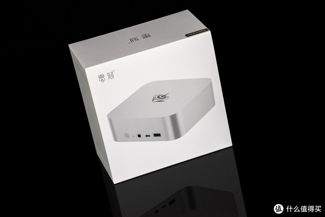零刻SER8的超频潜力: 支持内存和硬盘升级到极致