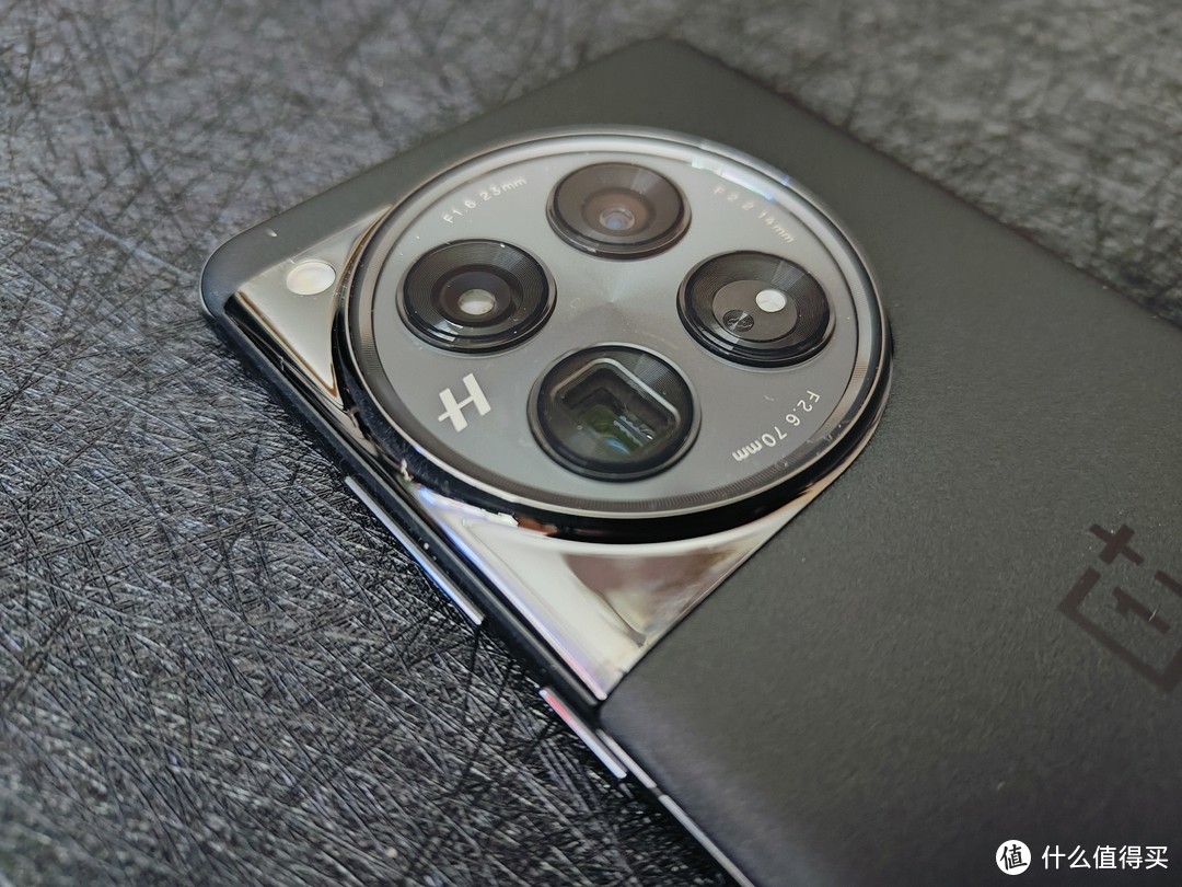 数码原动力 篇一百九十五：WiFi7新旗舰：华硕RT-BE88U 路由器新品首测