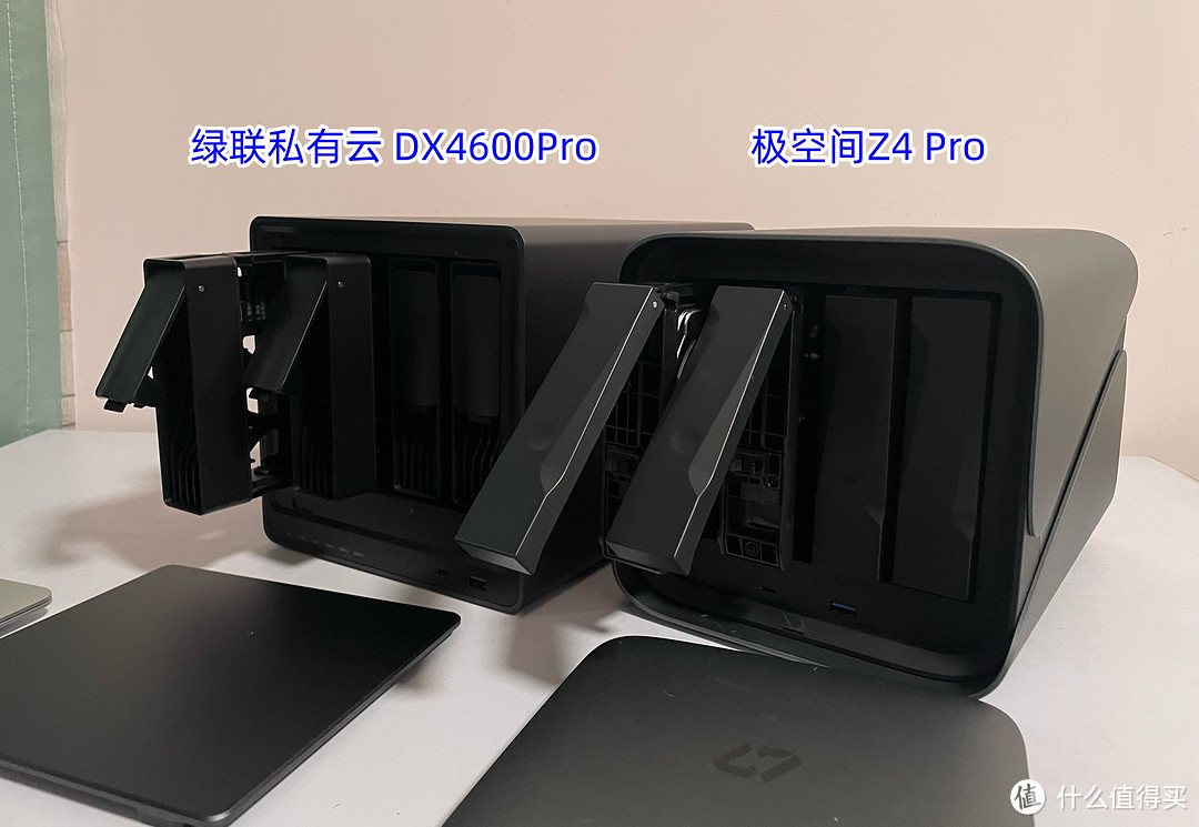 电视 vs 投屏投影 | 5330字的深度对比，极空间 Z4Pro与绿联NAS全面评测