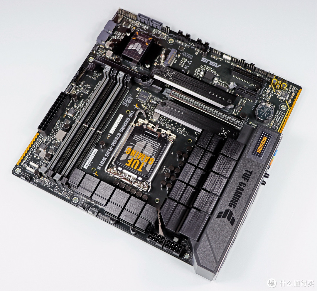 流光魅影 篇一百四十：华硕 B760 重炮手 WIFI II 了解一下，它的扩展能力更强，用起来更舒适