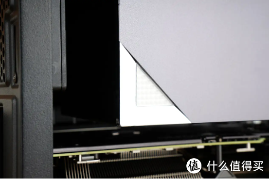 超频三RZ820与阿萨辛4在PC硬件上的对比，一款评测