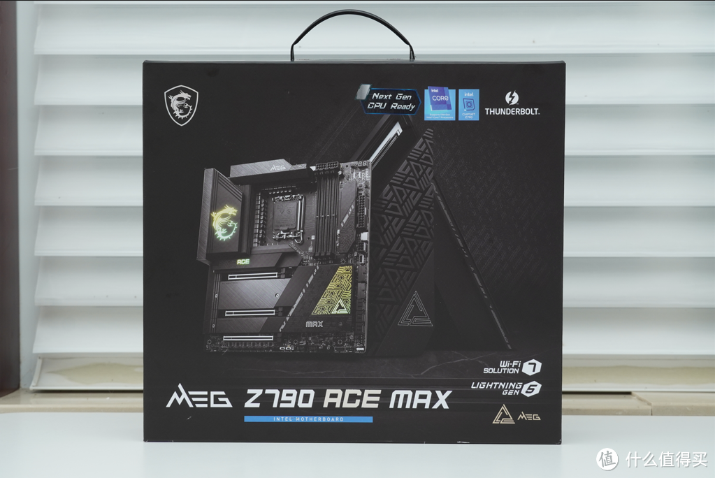 黄昏鼓捣数码 篇三百三十九：家境贫寒 intel i9-14900K+微星 Z790 ACE MAX装个黑色海景房吧