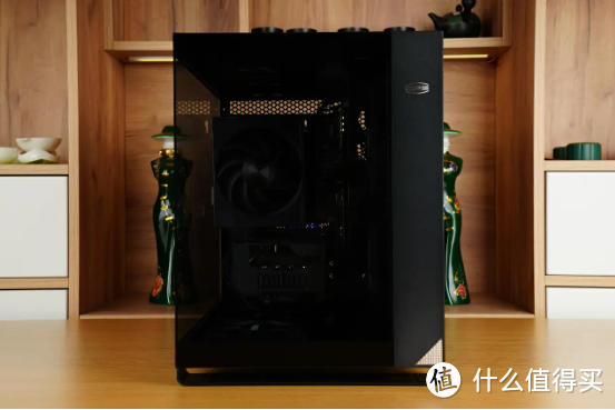 超频三RZ820与阿萨辛4在PC硬件上的对比，一款评测