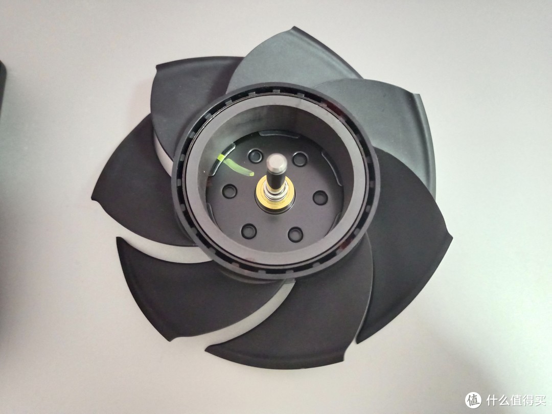 台达AFB1212HE-00，巨型电机！出乎意料的表现，不错的性价比，台达12038风扇12CM厘米风扇拆解赏析测评