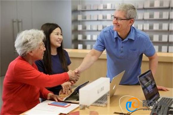 苹果授权服务店为何服务差 外媒揭秘：不赚钱 库克逼你换新机优质