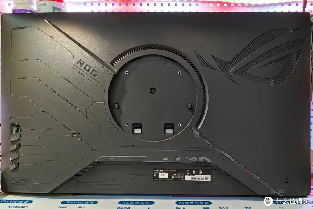 降价了！180Hz高刷+AI驱动拖影消除，ROG XG27ACS电竞显示器实测