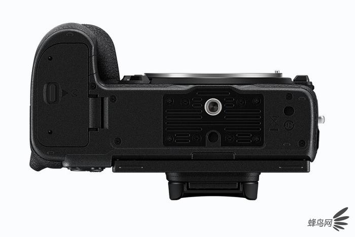 配24-200mm大变焦头 尼康Z6 II套机售价116679元
