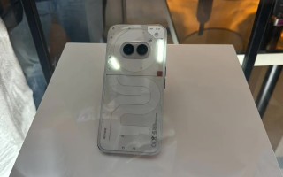 Nothing Phone (2a) Plus预售价4999元，搭载天机7350处理器