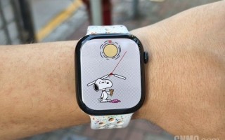 Apple Watch Series 10：轻巧大屏幕 彰显每一种风格