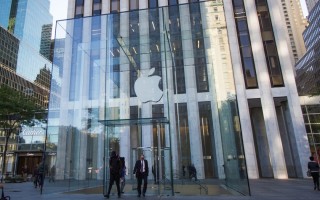 苹果正研发全面屏iPhone 屏下摄像头供应商为LG Innotek