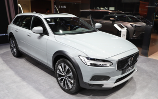 38.44 万元的豪华旅行车——沃尔沃 V90 