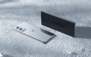一加10 Pro屏幕稳了 刘作虎：领先行业一代！