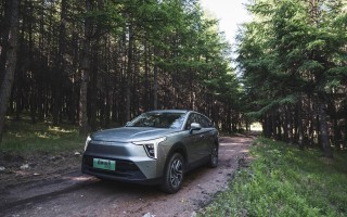四驱混动SUV，「卷」进17万区间