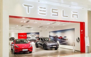 特斯拉中国前 10 月总交付量达 77.1 万辆，已超去年全年